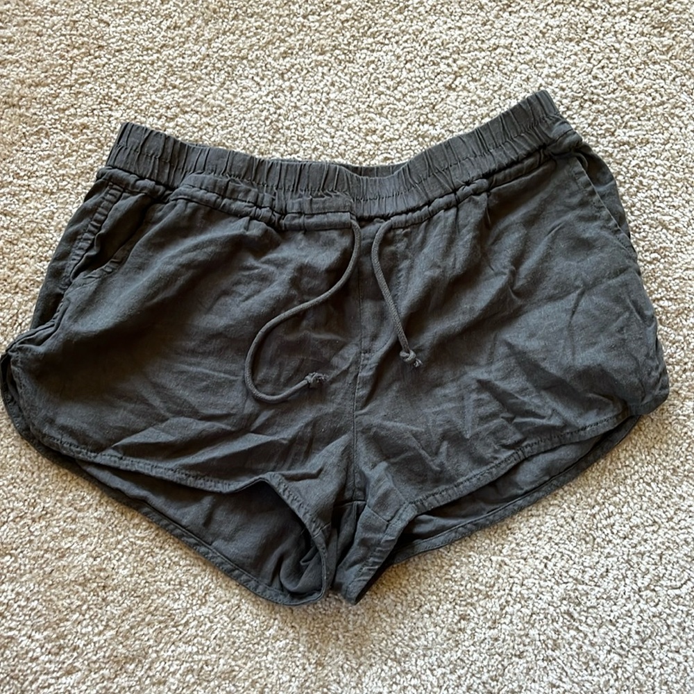 Rewash green linen shorts